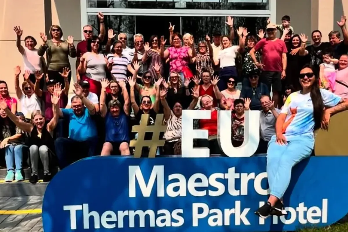 Grupo da Odette Viagens no Maestro Thermas Park Hotel